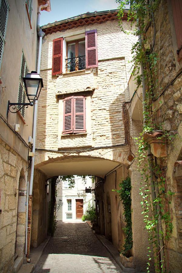 VVF Villages Les Eucalyptus à Juan Les Pins Juan-les-Pins Exterior foto